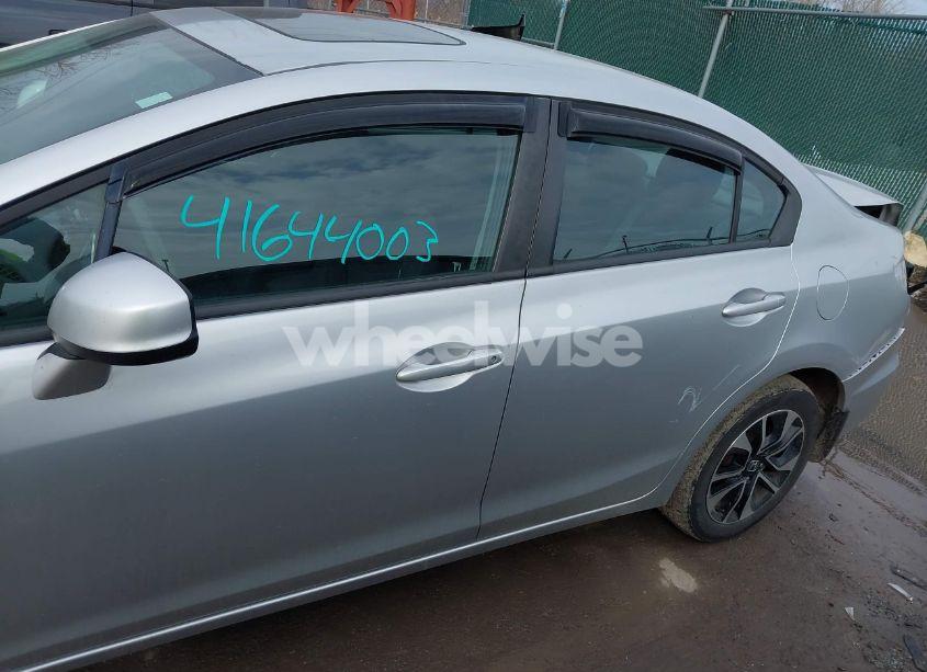 Photo 14 of 2013 Honda Civic EX (VIN 2HGFB2F83DH558327)