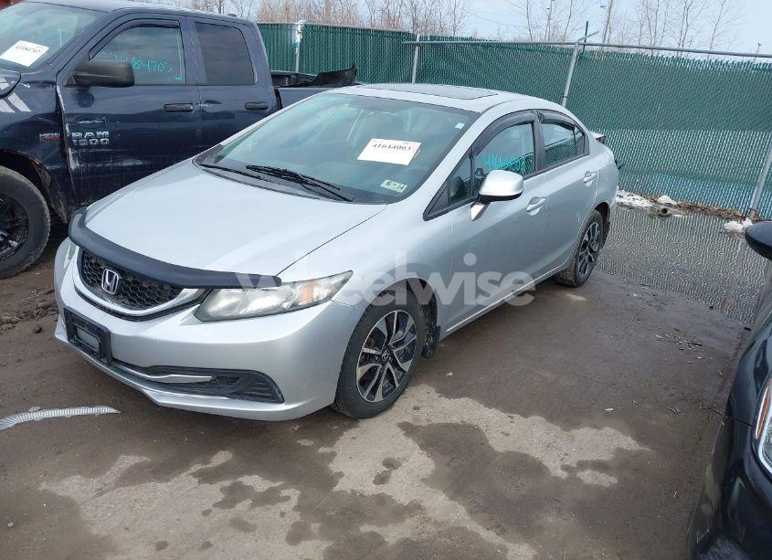 Photo 2 of 2013 Honda Civic EX (VIN 2HGFB2F83DH558327)