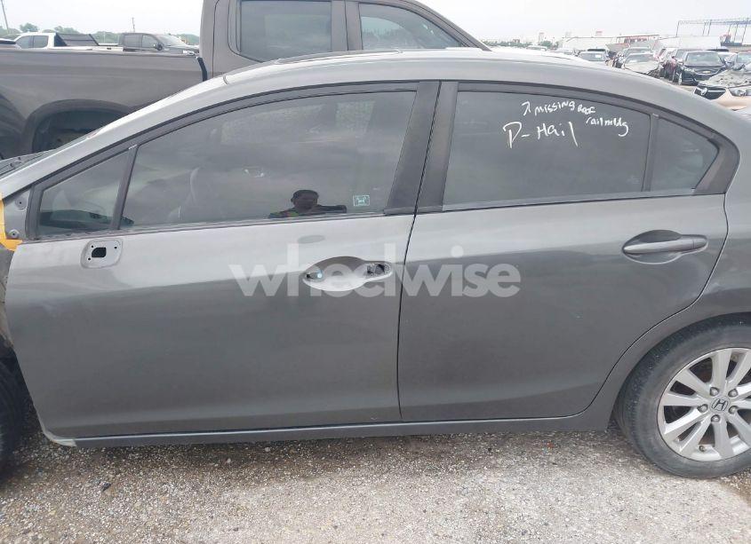 Photo 14 of 2012 Honda Civic EX (VIN 2HGFB2F84CH525285)