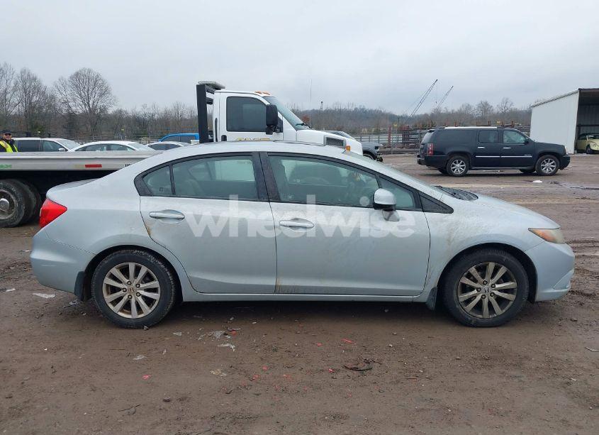 Photo 13 of 2012 Honda Civic EX (VIN 2HGFB2F84CH527540)