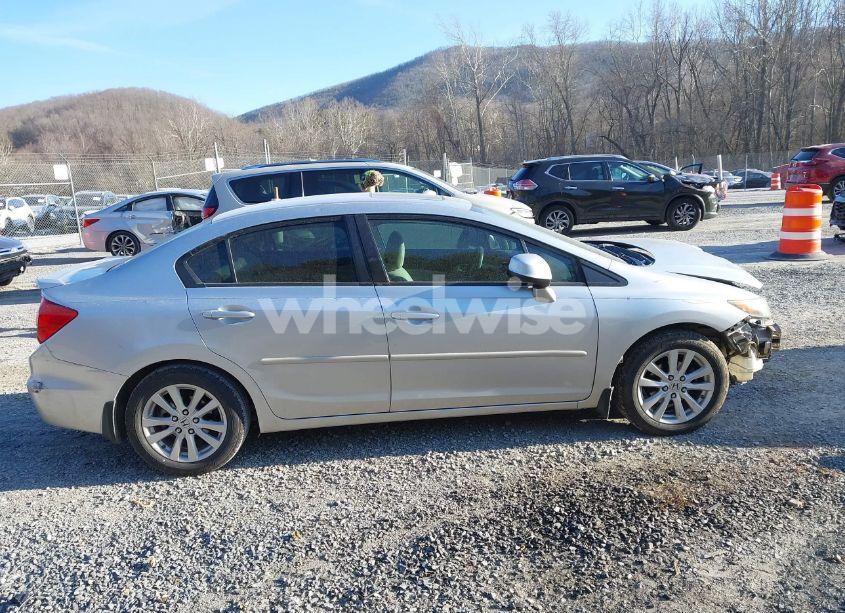 Photo 13 of 2012 Honda Civic EX (VIN 2HGFB2F84CH547433)