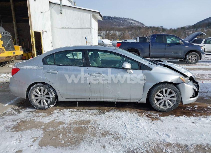 Photo 13 of 2012 Honda Civic EX (VIN 2HGFB2F84CH602835)