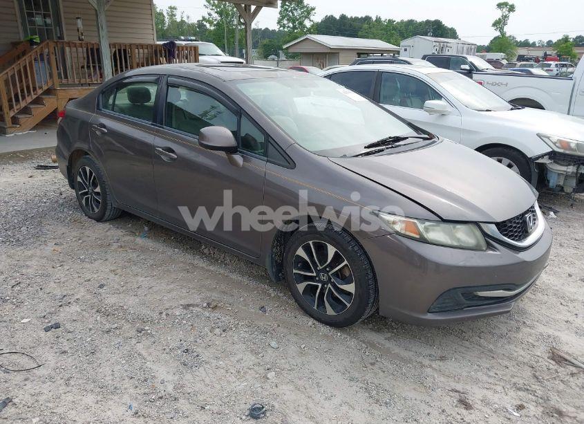 2013 Honda Civic EX (VIN 2HGFB2F84DH530164) main photo