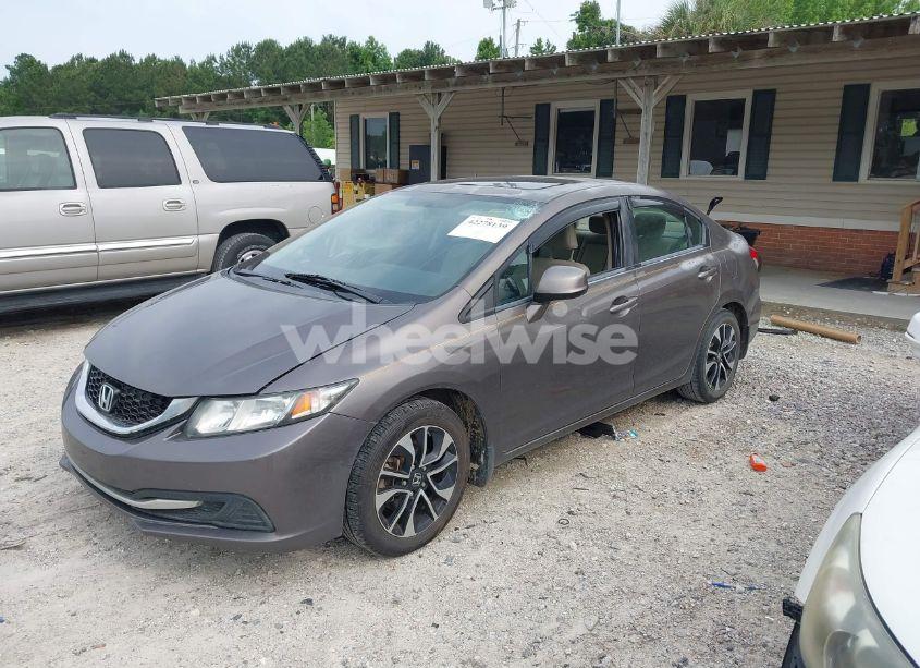 Photo 2 of 2013 Honda Civic EX (VIN 2HGFB2F84DH530164)