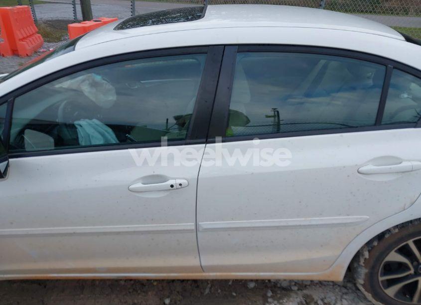 Photo 14 of 2015 Honda Civic EX (VIN 2HGFB2F84FH504215)