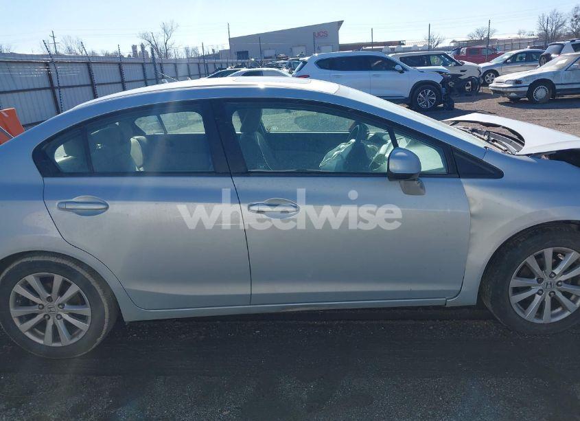 Photo 14 of 2012 Honda Civic EX (VIN 2HGFB2F88CH546074)