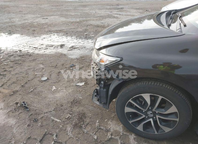 Photo 6 of 2013 Honda Civic EX (VIN 2HGFB2F88DH581117)