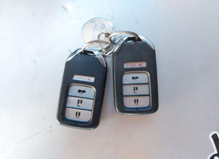 Photo 11 of 2015 Honda Civic EX-L (VIN 2HGFB2F90FH555672)