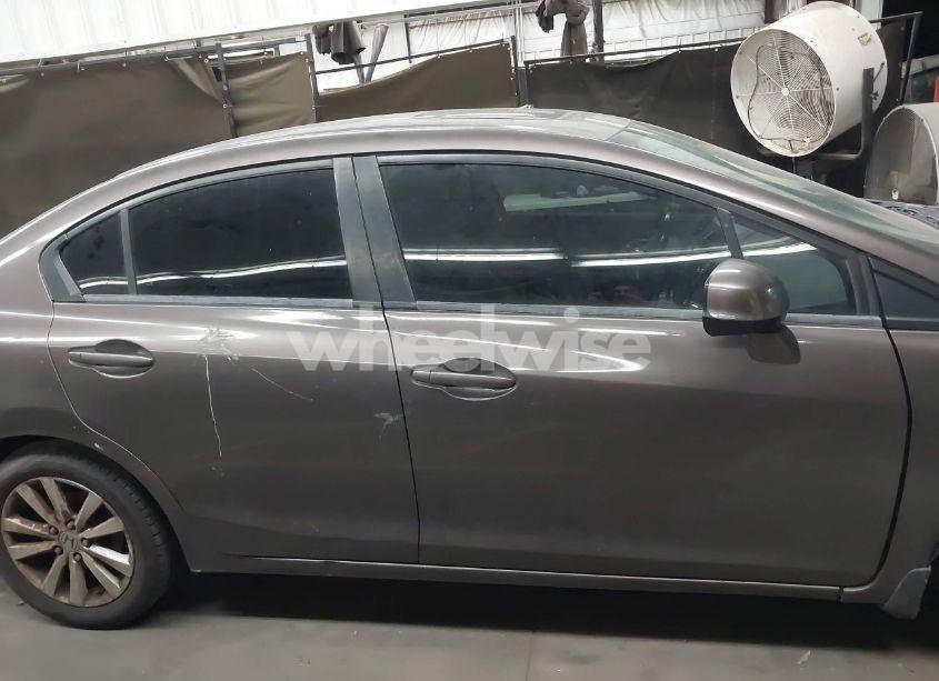 Photo 13 of 2012 Honda Civic EX-L (VIN 2HGFB2F91CH512809)