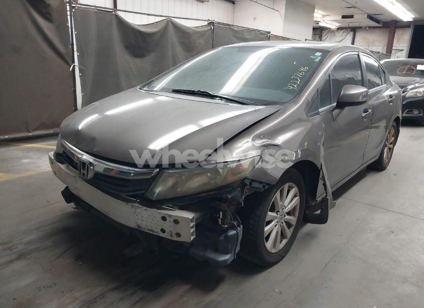 Photo 2 of 2012 Honda Civic EX-L (VIN 2HGFB2F91CH512809)