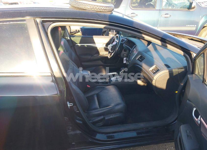 Photo 5 of 2013 Honda Civic EX-L (VIN 2HGFB2F91DH514741)