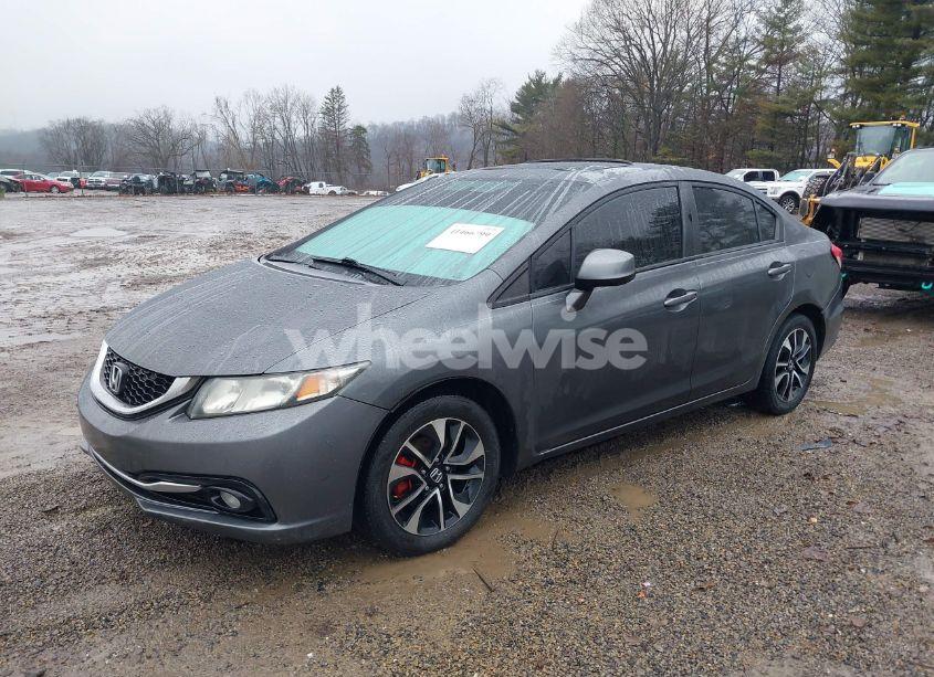 Photo 2 of 2013 Honda Civic EX-L (VIN 2HGFB2F91DH524511)