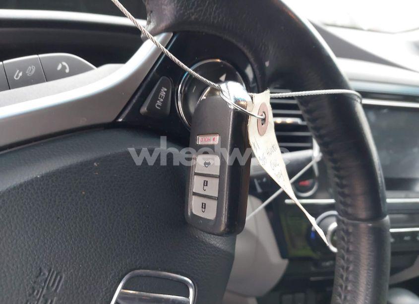 Photo 11 of 2015 Honda Civic EX-L (VIN 2HGFB2F92FH517988)