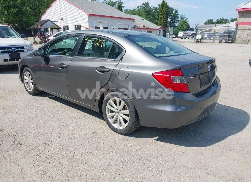 Photo 3 of 2012 Honda Civic EX-L (VIN 2HGFB2F93CH331419)