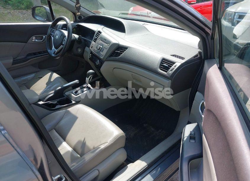 Photo 5 of 2012 Honda Civic EX-L (VIN 2HGFB2F93CH331419)