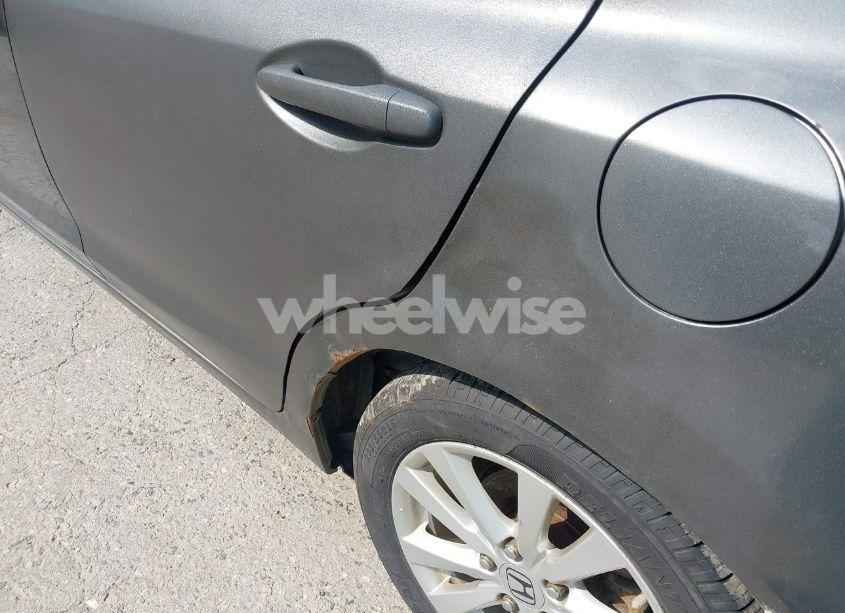 Photo 6 of 2012 Honda Civic EX-L (VIN 2HGFB2F93CH331419)