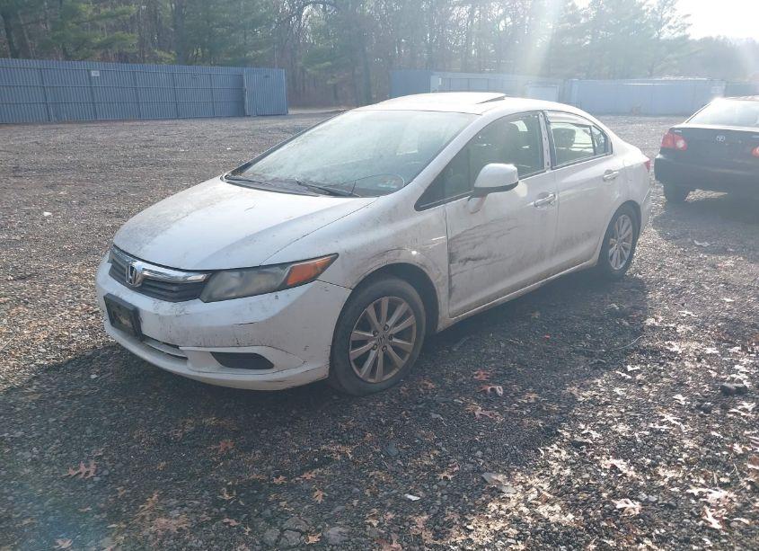 Photo 2 of 2012 Honda Civic EX-L (VIN 2HGFB2F93CH501455)