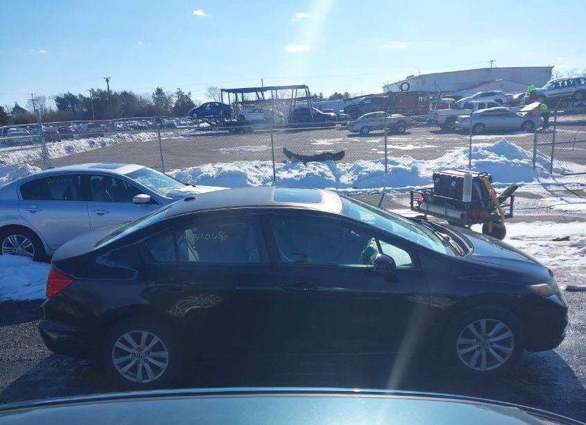 Photo 13 of 2012 Honda Civic SDN (VIN 2HGFB2F93CH545858)