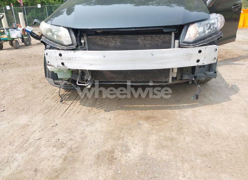 Photo 6 of 2015 Honda Civic EX-L (VIN 2HGFB2F93FH516610)