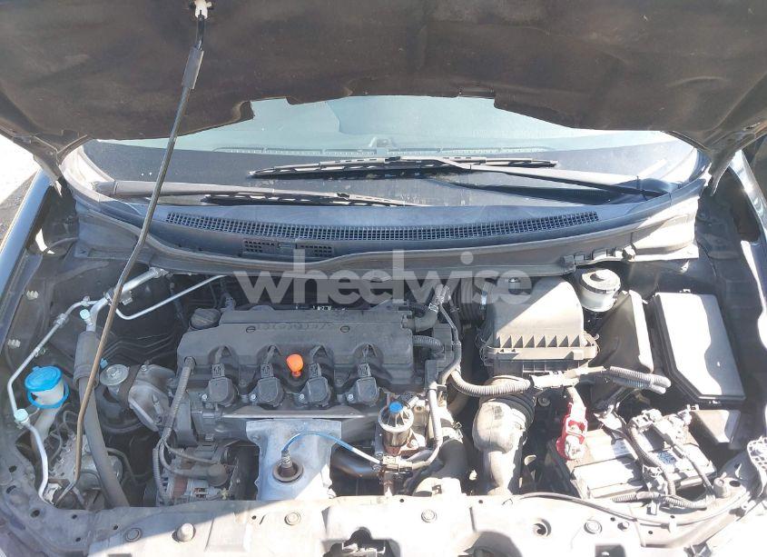 Photo 10 of 2015 Honda Civic EX-L (VIN 2HGFB2F93FH555035)