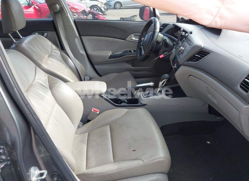 Photo 5 of 2012 Honda Civic EX-L (VIN 2HGFB2F94CH307646)