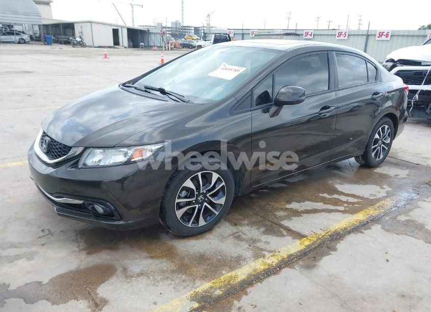 Photo 2 of 2013 Honda Civic EX-L (VIN 2HGFB2F94DH551590)