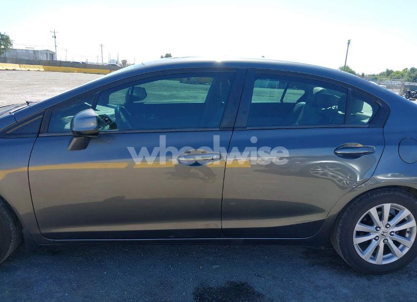 Photo 14 of 2012 Honda Civic EX-L (VIN 2HGFB2F95CH590851)