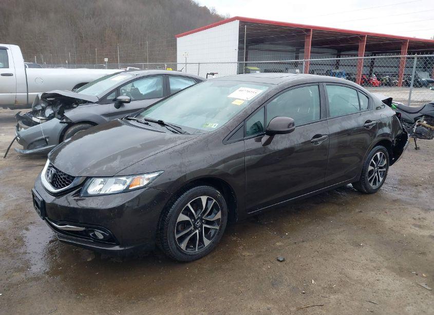 Photo 2 of 2013 Honda Civic EX-L (VIN 2HGFB2F96DH509423)