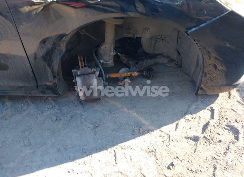 Photo 6 of 2015 Honda Civic EX-L (VIN 2HGFB2F96FH535197)