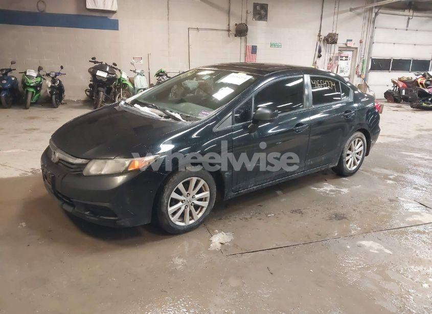 Photo 2 of 2012 Honda Civic EX-L (VIN 2HGFB2F97CH321413)