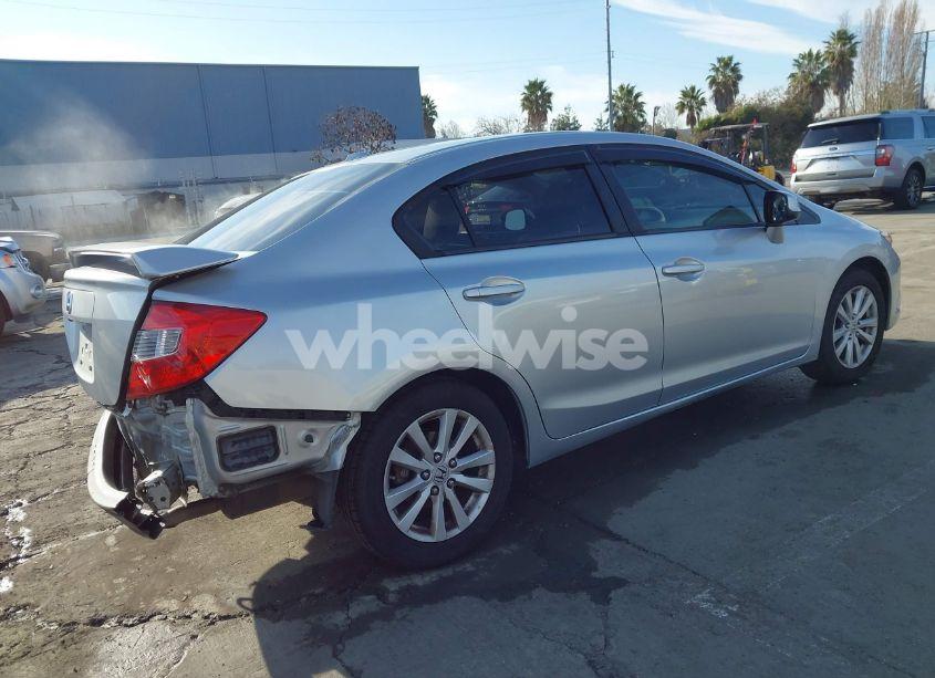 Photo 4 of 2012 Honda Civic EX-L (VIN 2HGFB2F97CH517190)