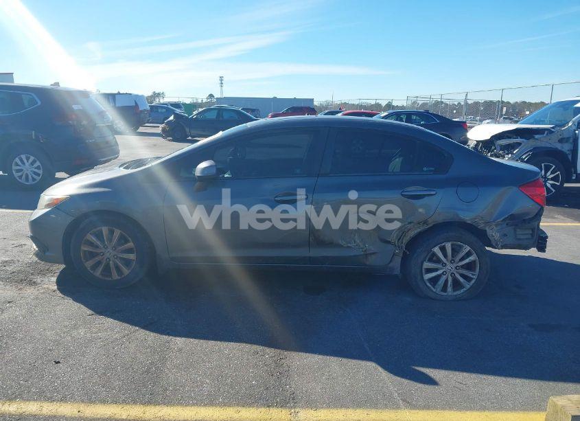Photo 15 of 2012 Honda Civic SDN EX-L (VIN 2HGFB2F97CH524592)