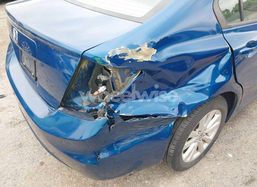 Photo 6 of 2012 Honda Civic EX-L (VIN 2HGFB2F97CH549069)