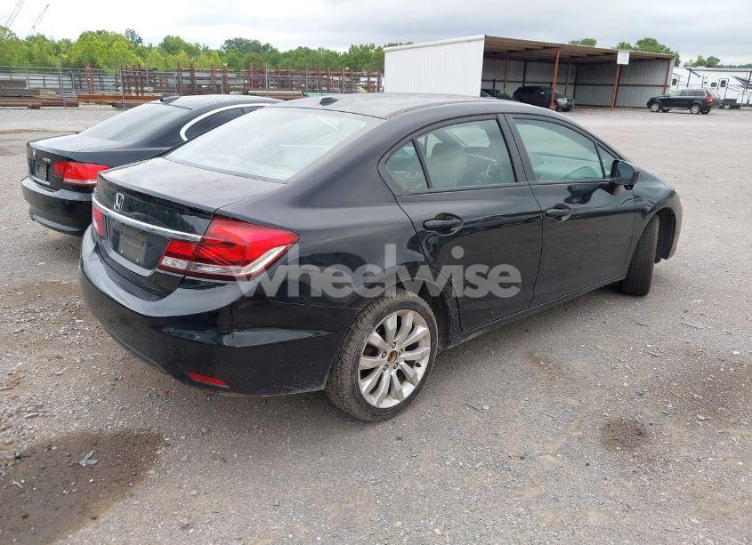 Photo 4 of 2015 Honda Civic EX-L (VIN 2HGFB2F97FH513807)