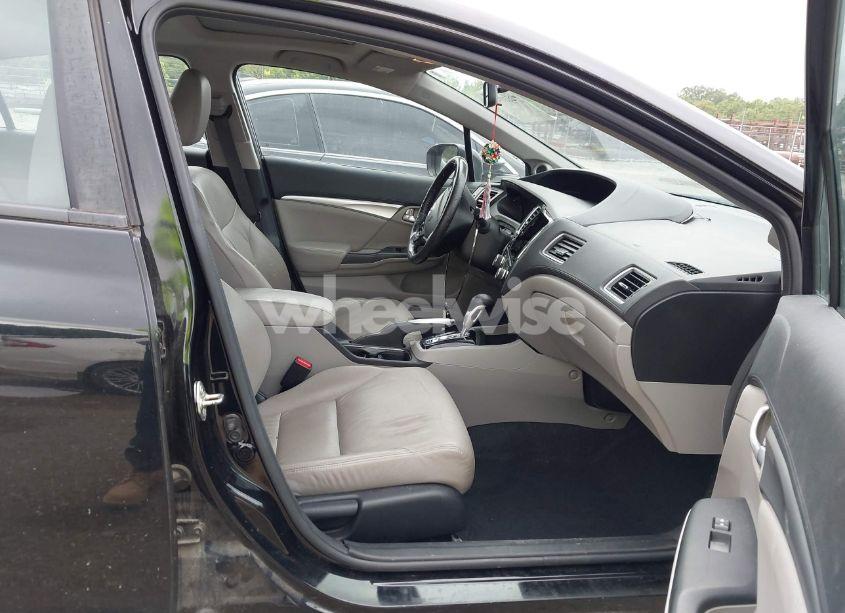 Photo 5 of 2015 Honda Civic EX-L (VIN 2HGFB2F97FH513807)