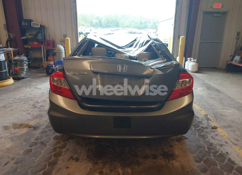 Photo 16 of 2012 Honda Civic EX-L (VIN 2HGFB2F98CH316592)