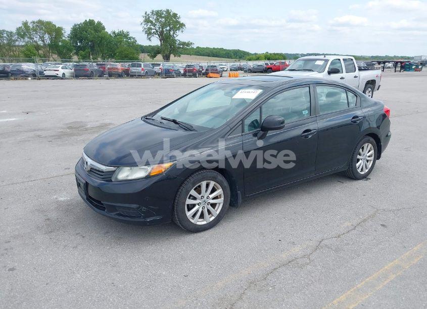 Photo 2 of 2012 Honda Civic EX-L (VIN 2HGFB2F99CH505395)