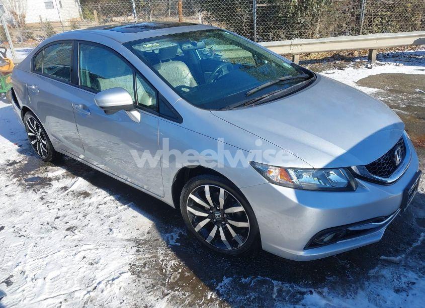 2015 Honda Civic EX-L (VIN 2HGFB2F99FH506020) main photo