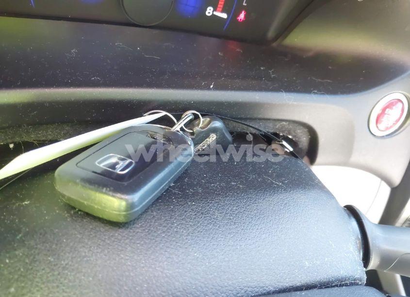 Photo 11 of 2015 Honda Civic EX-L (VIN 2HGFB2F99FH506020)