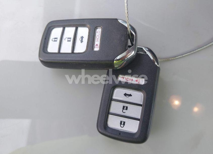 Photo 11 of 2015 Honda Civic EX-L (VIN 2HGFB2F99FH514845)