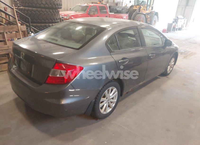 Photo 4 of 2012 Honda Civic EX-L (VIN 2HGFB2F9XCH320773)