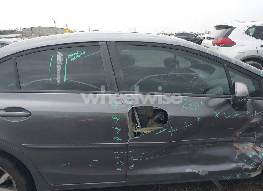 Photo 13 of 2015 Honda Civic EX-L (VIN 2HGFB2F9XFH517351)