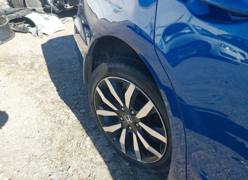 Photo 17 of 2015 Honda Civic EX-L (VIN 2HGFB2F9XFH528110)