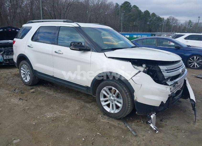 2012 Ford Explorer XLT (VIN 2HGFB6E50CH******) main photo