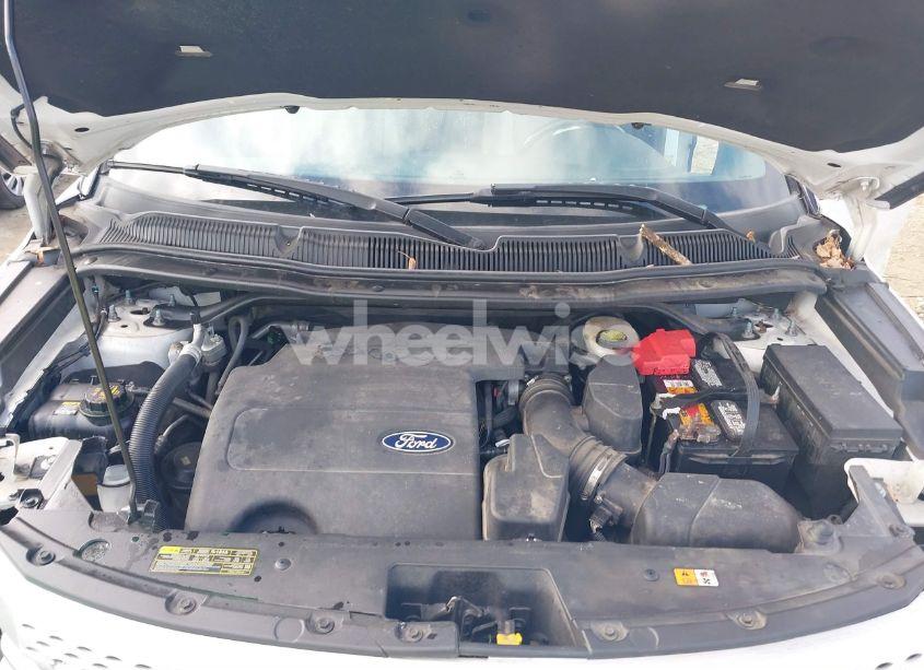 Photo 10 of 2012 Ford Explorer XLT (VIN 2HGFB6E50CH******)