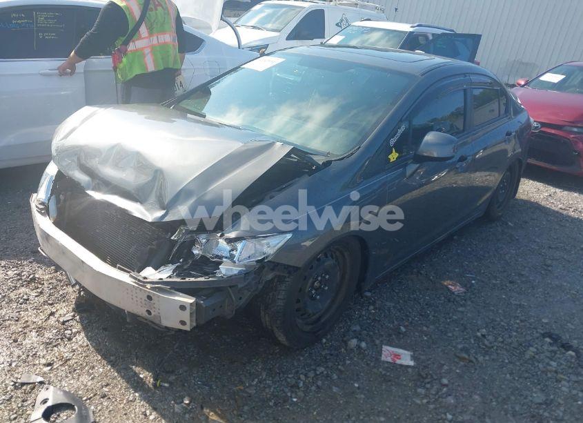 Photo 2 of 2013 Honda Civic SI (VIN 2HGFB6E50DH710627)