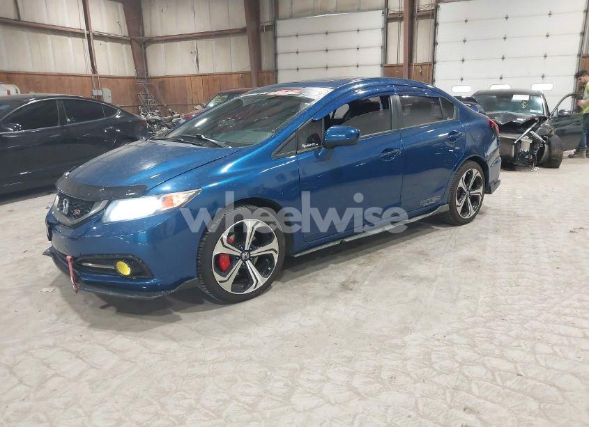 Photo 2 of 2015 Honda Civic SI (VIN 2HGFB6E52FH705741)
