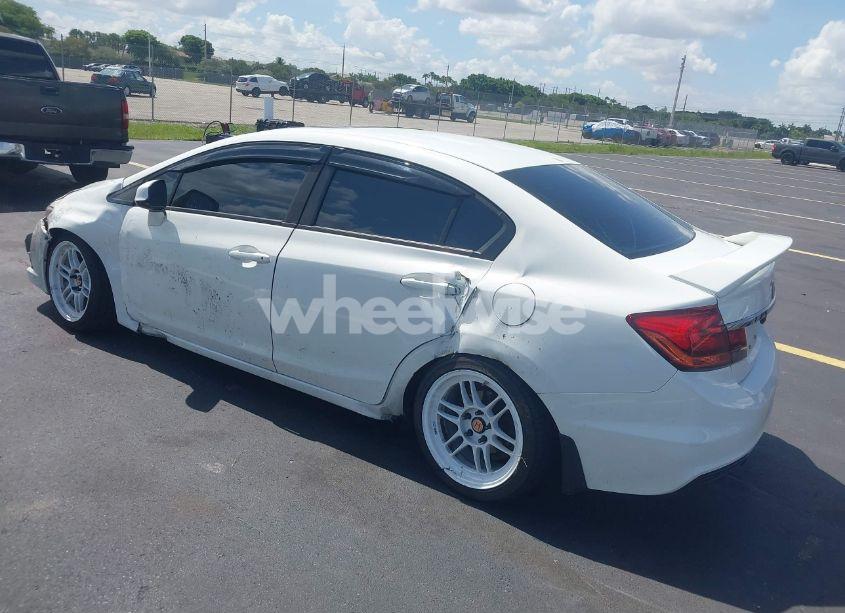 Photo 3 of 2013 Honda Civic SI (VIN 2HGFB6E55DH701017)