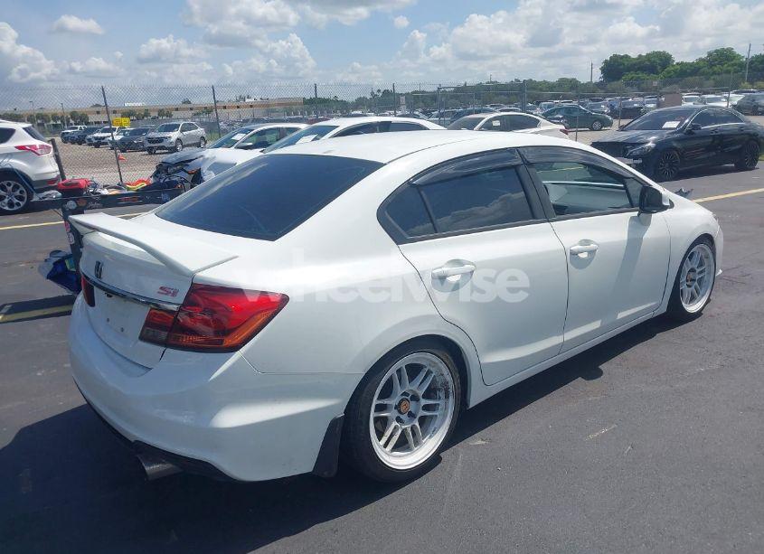 Photo 4 of 2013 Honda Civic SI (VIN 2HGFB6E55DH701017)