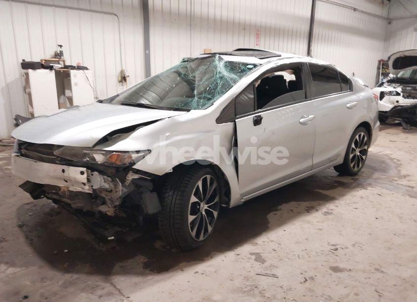Photo 2 of 2013 Honda Civic SI (VIN 2HGFB6E56DH702564)